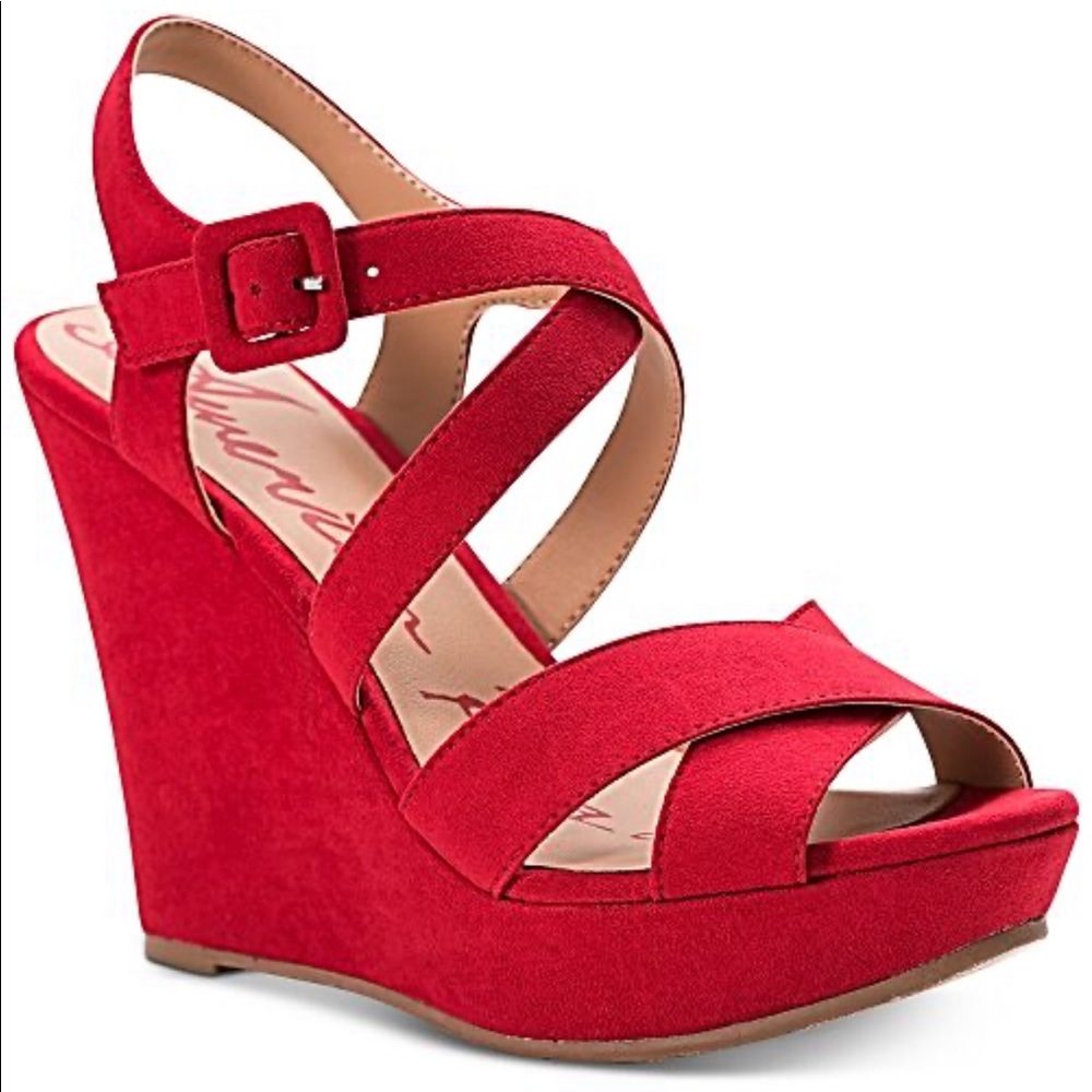 American Rag
Rachey Dress Platform Wedge Sandals